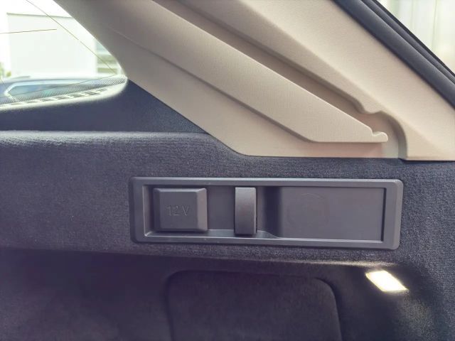 BMW 320 320i Touring