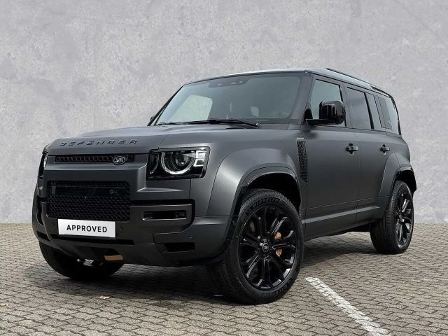 Land Rover Defender 110