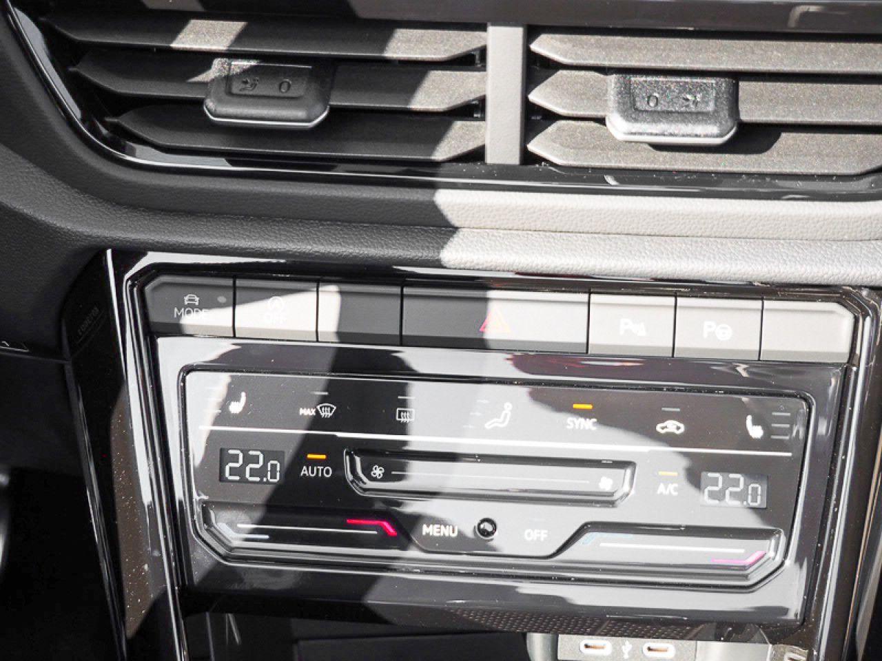 Volkswagen T-Roc 1.5 TSI Cabriolet DSG R-Line