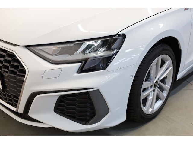 Audi A3 35 TDI S-Line S-Tronic Sportback