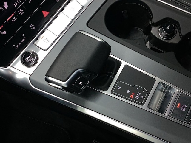 Audi A6 45 TFSI Avant Quattro S-Tronic