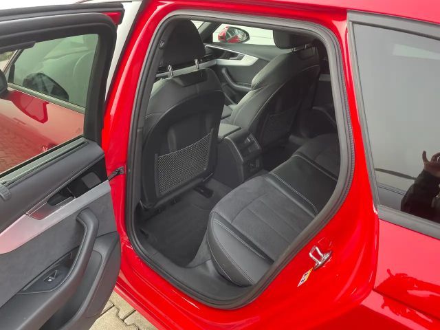 Audi A4 35 TDI S-Line S-Tronic