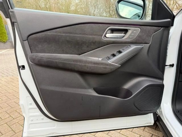 Nissan Qashqai DIG-T Tekna