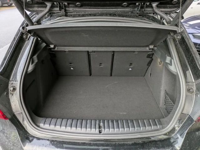 BMW 118 118d M-Sport Sedan