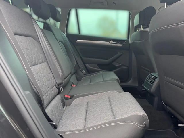 Volkswagen Passat 2.0 TDI Business DSG Variant