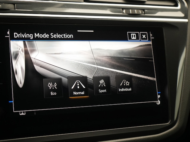 Volkswagen Tiguan 4Motion Allspace DSG R-Line