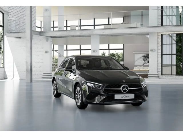 Mercedes-Benz A 180 A 180 d Hatchback