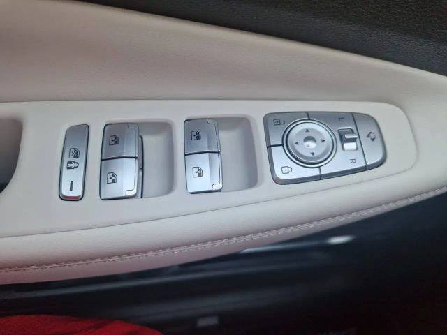 Hyundai Santa Fe Hybrid