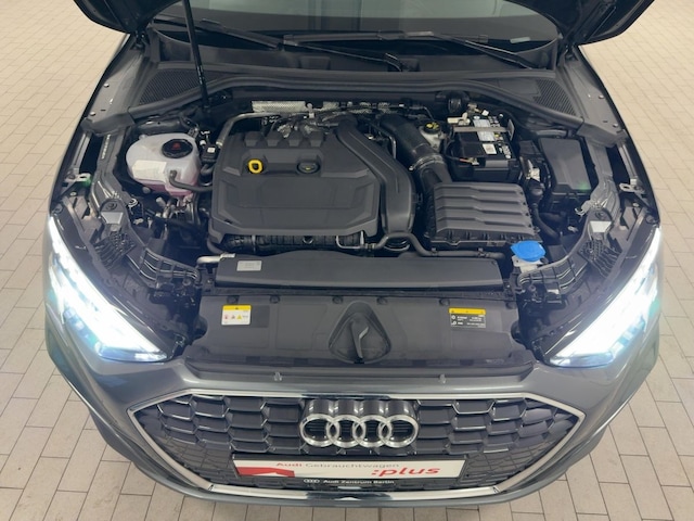 Audi A3 35 TFSI S-Line S-Tronic Sedan