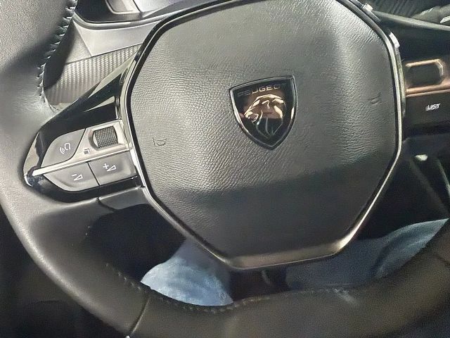 Peugeot 2008 Allure Pack PureTech