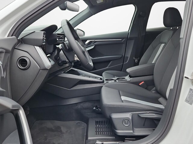 Audi A3 30 TFSI S-Tronic Sportback