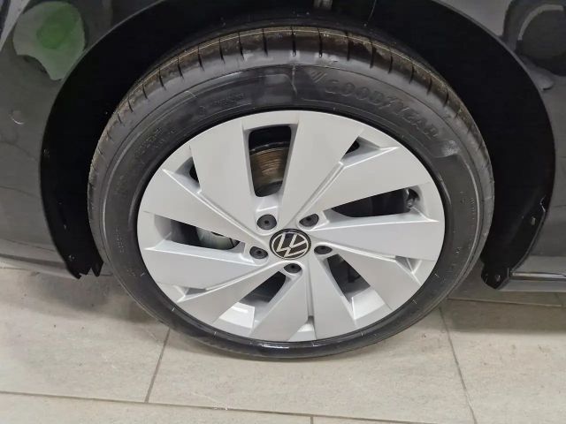 Volkswagen Golf Rabbit TSI