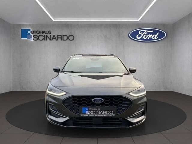 Ford Focus EcoBoost ST Line Wagon