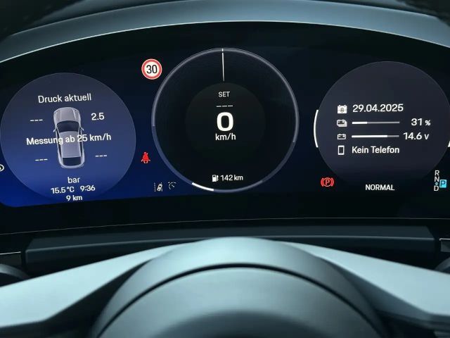 Porsche Macan BOSE PANO Lenkradheizung