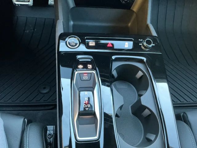 Audi A6 e-tron Quattro