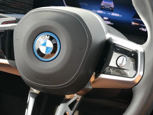 BMW i7 M-Sport Sedan