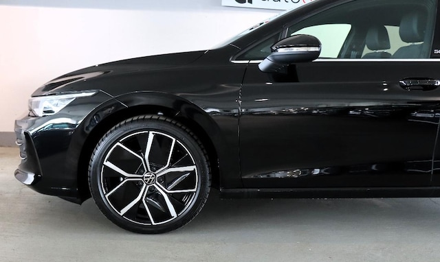 Volkswagen Golf 1.5 eTSI DSG Golf VIII