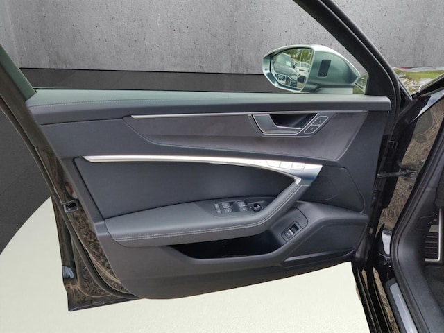 Audi S6 Avant Quattro