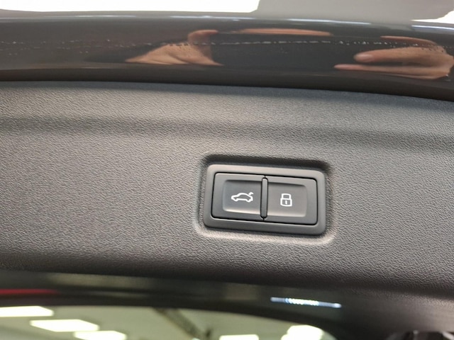 Audi Q6 e-tron SUV e-tron Audi Q6 SUV e-tron