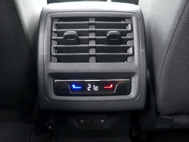 Volkswagen Golf 2.0 TDI DSG Golf VIII