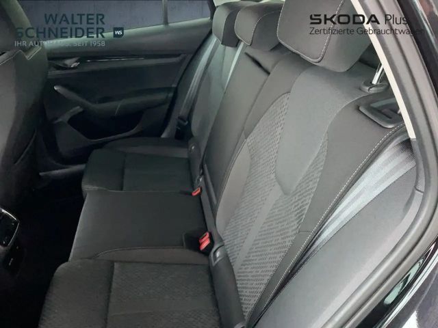 Skoda Octavia 1.5 TSI Clever Combi