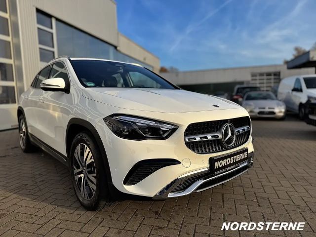Mercedes-Benz GLA 200 GLA 200 d