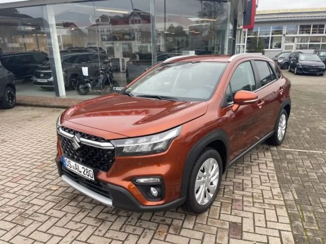 Suzuki S-Cross Hybrid