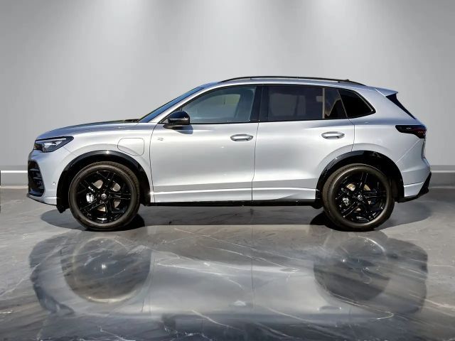 Volkswagen Tiguan R-Line eHybrid