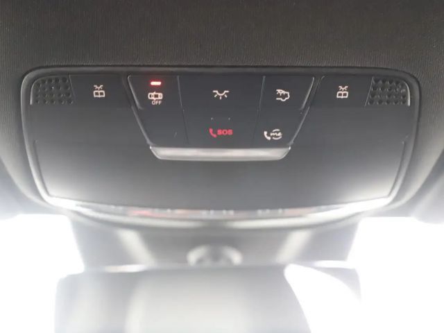 Mercedes-Benz C 180 AMG Line Sedan