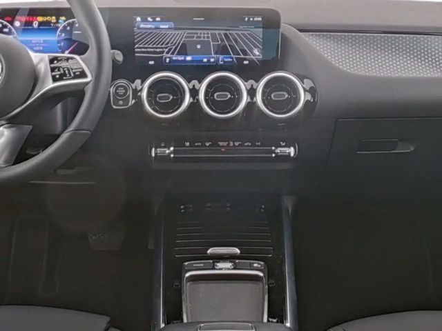 Mercedes-Benz B 180 Progressive