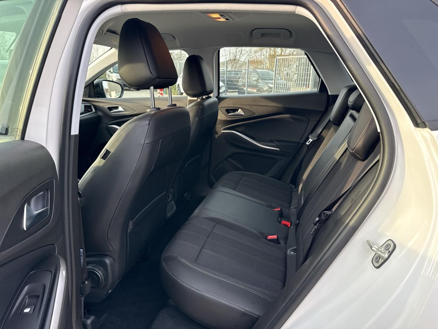 Opel Grandland 1.2 Turbo Enjoy Turbo