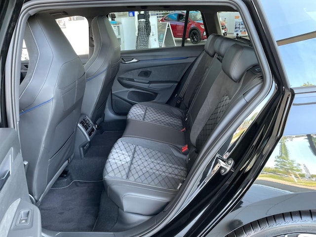 Volkswagen Golf DSG R-Line Variant