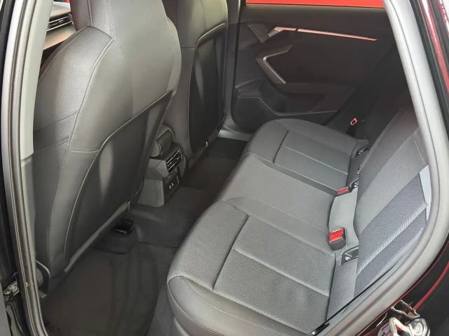 Audi A3 30 TDI Sedan