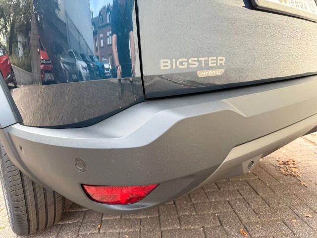 Dacia Bigster Hybrid 155