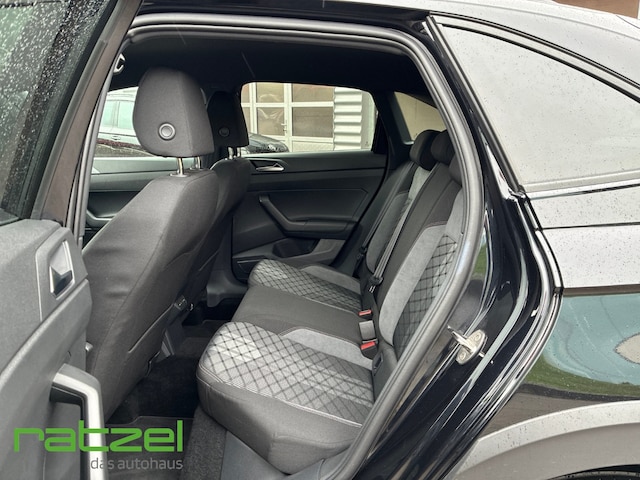 Volkswagen Taigo 1.0 TSI DSG R-Line