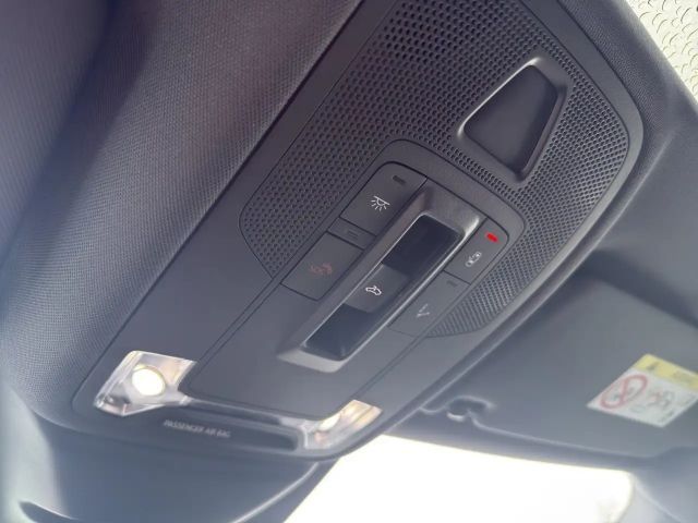 Audi RS3 Quattro S-Tronic Sedan