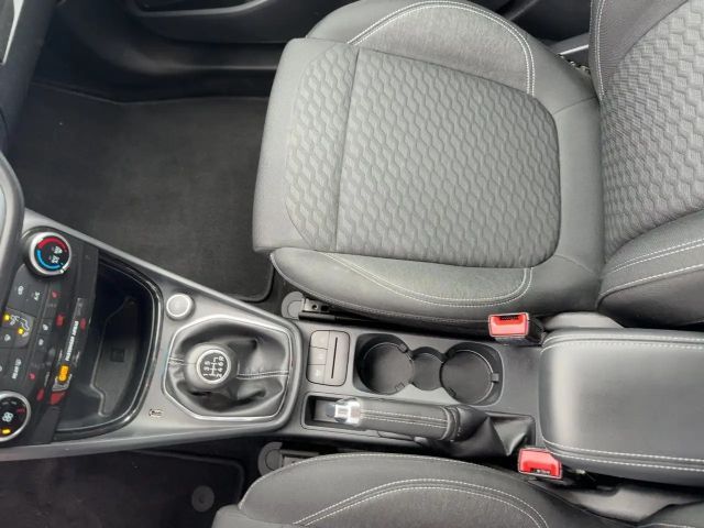 Ford Puma EcoBoost Titanium