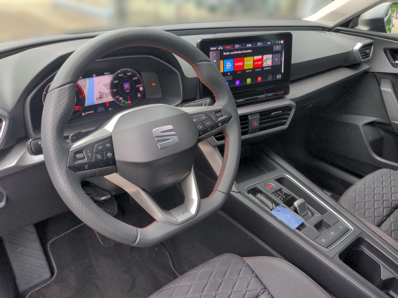 Seat Leon 1.5 eTSI DSG FR-lijn Sportstourer