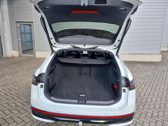 Volkswagen Passat 2.0 TDI R-Line Variant