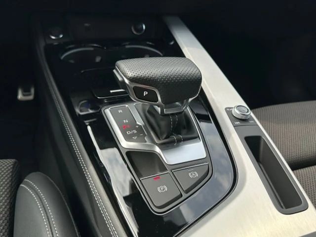 Audi A4 35 TDI Avant S-Line