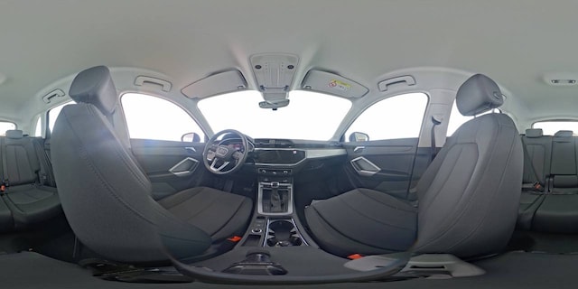 Audi Q3 35 TDI S-Tronic