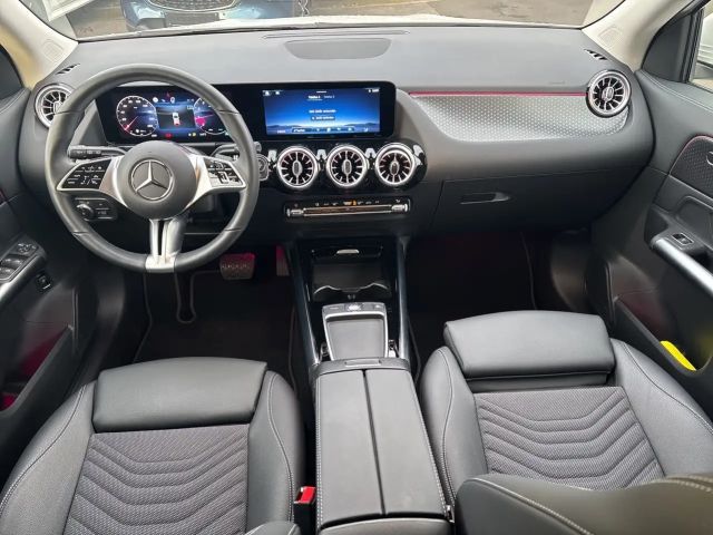 Mercedes-Benz GLA 180 Progressive