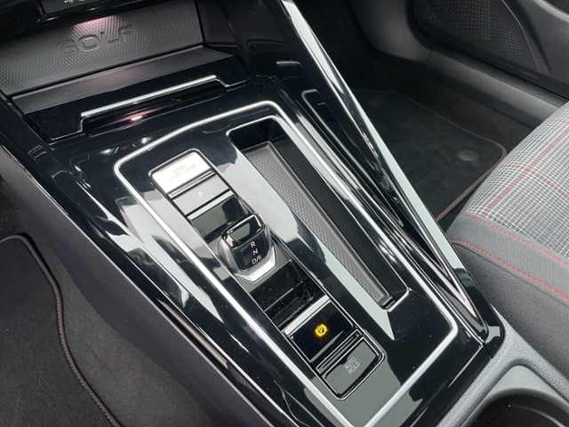 Volkswagen Golf 2.0 TSI DSG Golf VIII