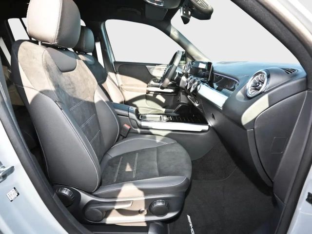 Mercedes-Benz GLB 200 AMG Line