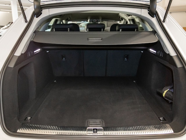 Audi A4 35 TFSI Avant S-Tronic