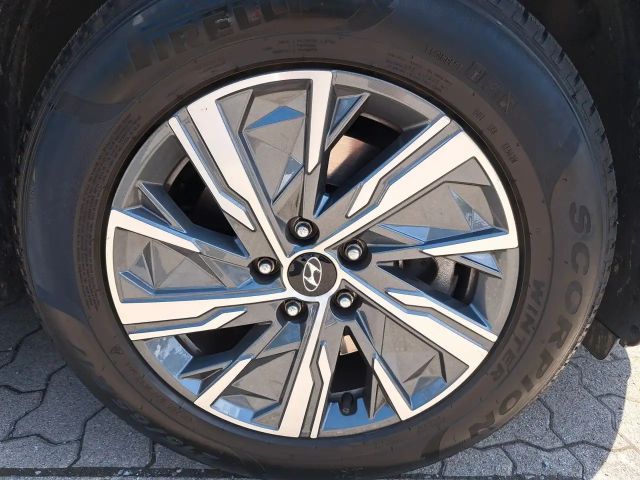 Hyundai Tucson 2WD Hybrid Select