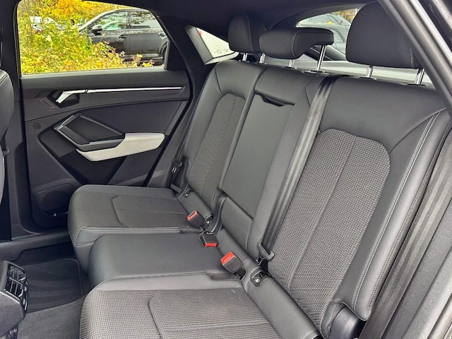 Audi Q3 35 TFSI S-Line S-Tronic Sportback