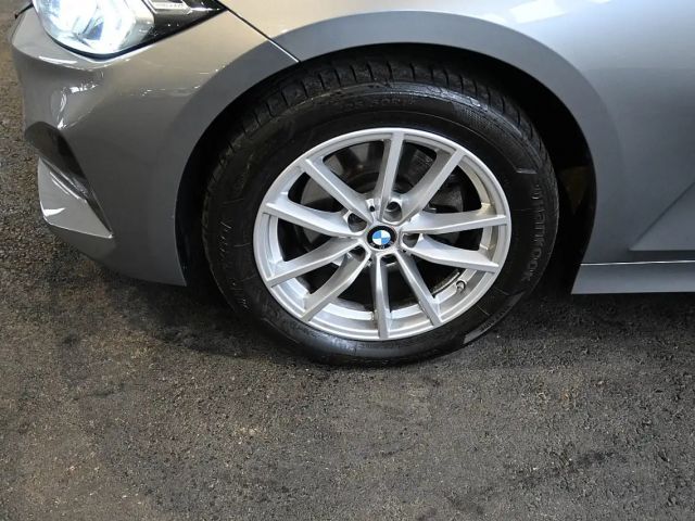 BMW 320 320d Touring xDrive