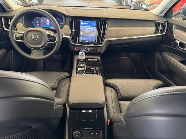 Volvo V90 Plus T6
