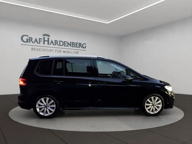 Volkswagen Touran DSG R-Line